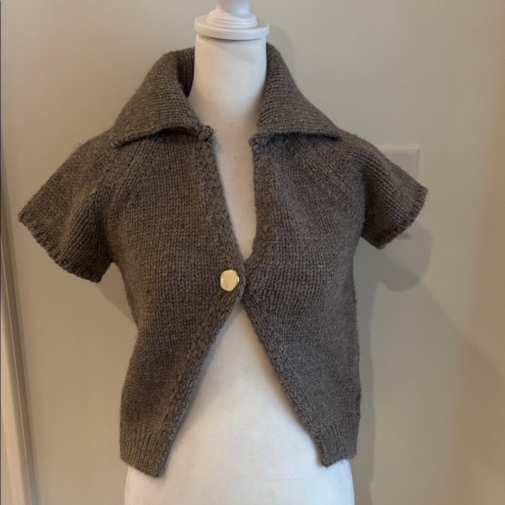 Zara - Brown One Button Short Sleeve Cardigan - size small